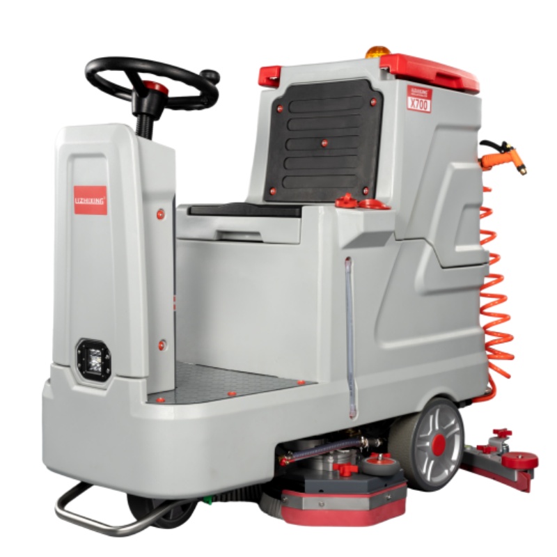 渝北坦洁全自动驾驶式洗地机X700